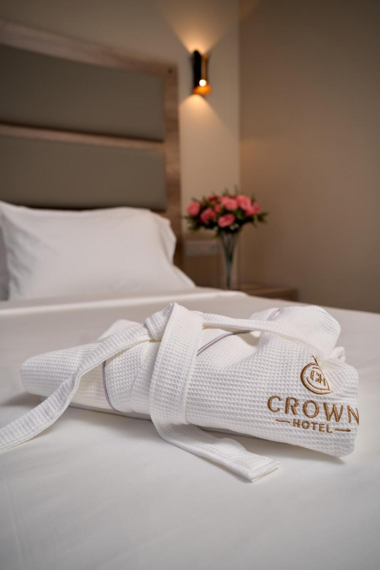 Crown Hotel Bichkek Extérieur photo