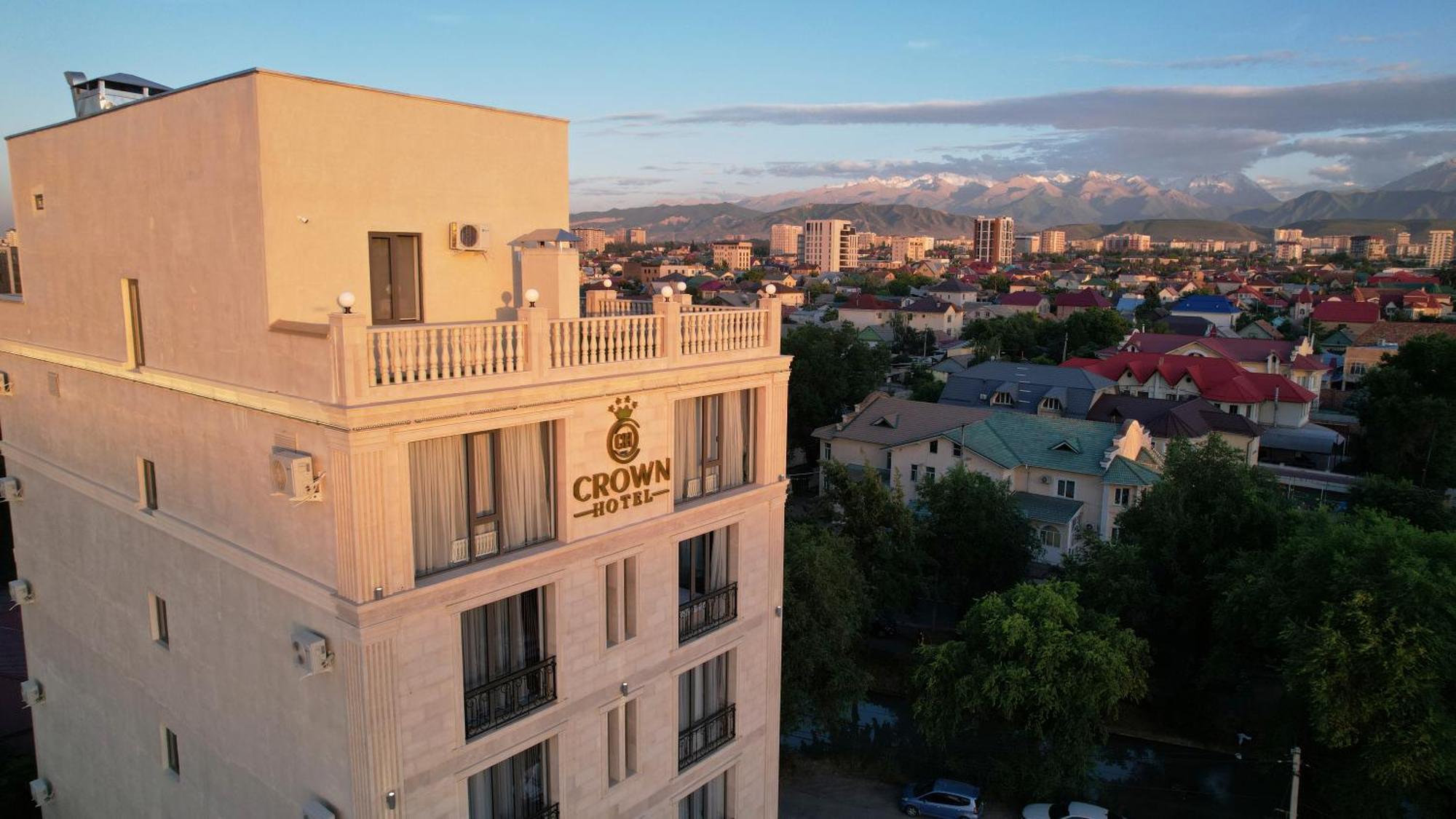 Crown Hotel Bichkek Extérieur photo